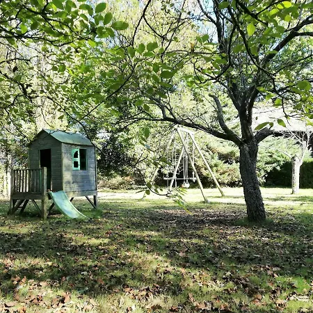 Belle Chaumiere Pour 11 Personnes Διαμέρισμα Beuzeville